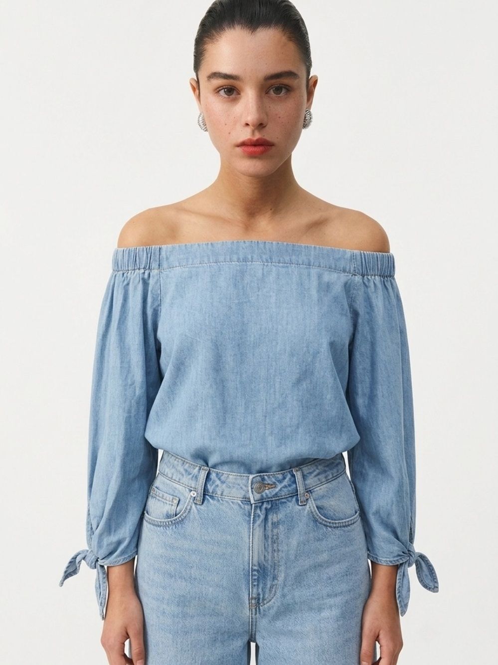 IRIS | Chambray Off the Shoulder Top Blue Small